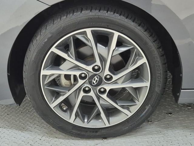 5101501365R19.jpg