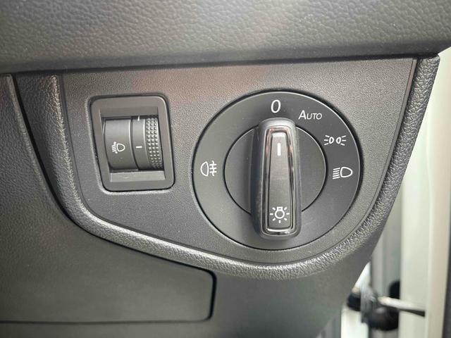 0300904A30250531W00107.jpg