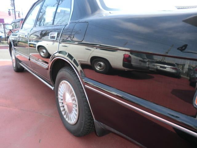 0904089A30250407W00113.jpg
