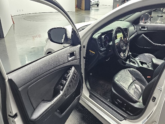 44422bc7ce226320cbc29880246bd407.jpeg