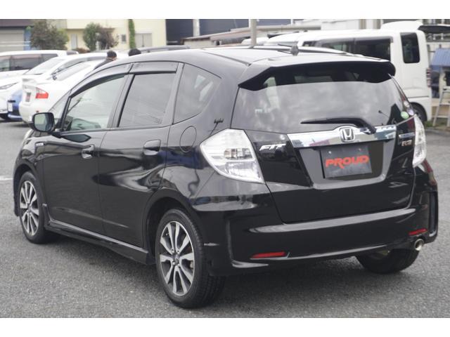 0504917A30251029W00109.jpg