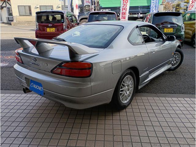 fe738a856b9f91b0bf859c4194ca7121.jpg