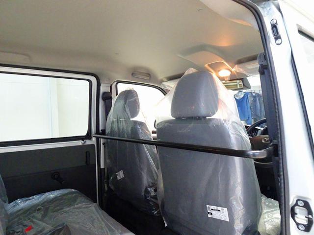 f798942bbbcaf3d120be4e6dcd6e4f00.jpg