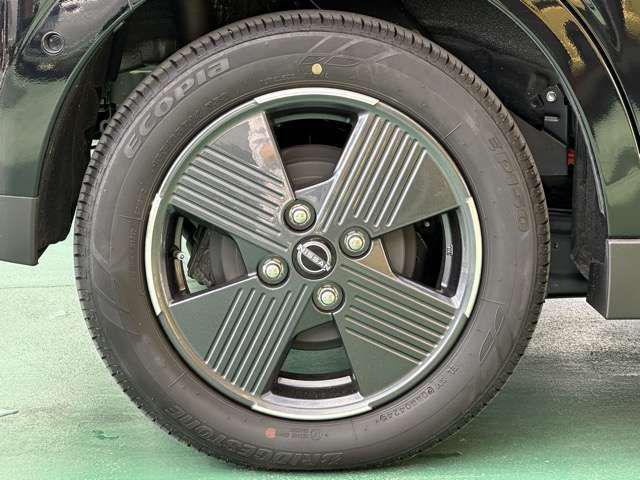 69b99ff3d3df49e923352cc6bc6557de.jpg
