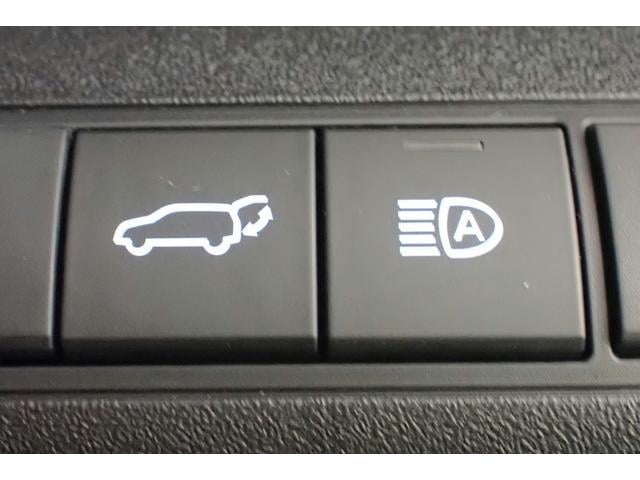 0230024A30250828W00713.jpg
