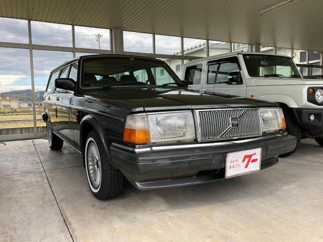 1161032A30231101W00503.jpg