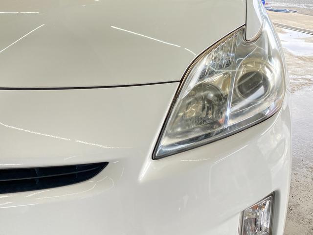 1201097A30260217W00410.jpg