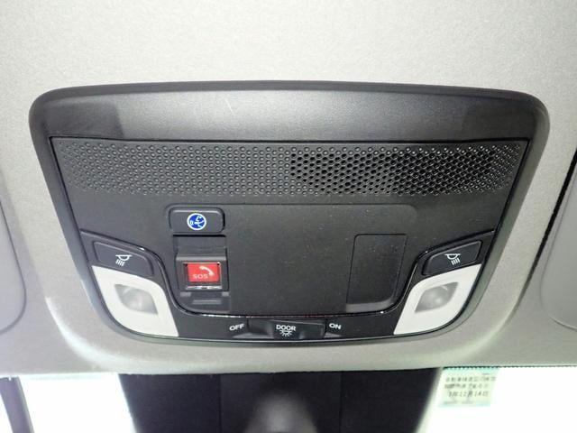0201190A30250828W00716.jpg