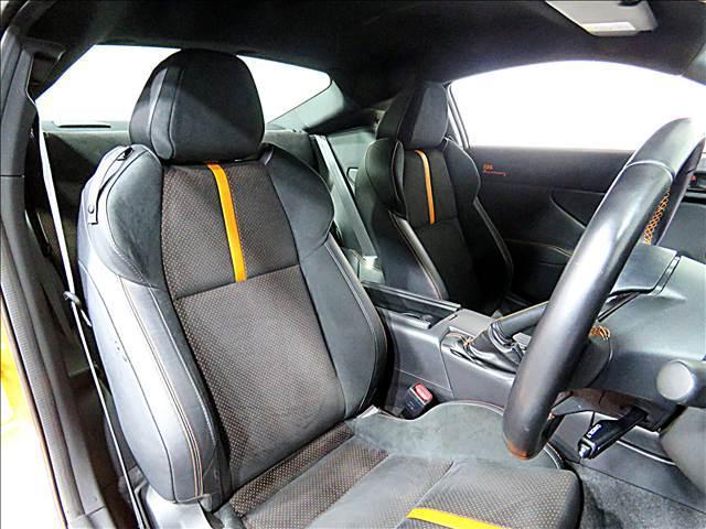 21949981_carP_l_6.jpg