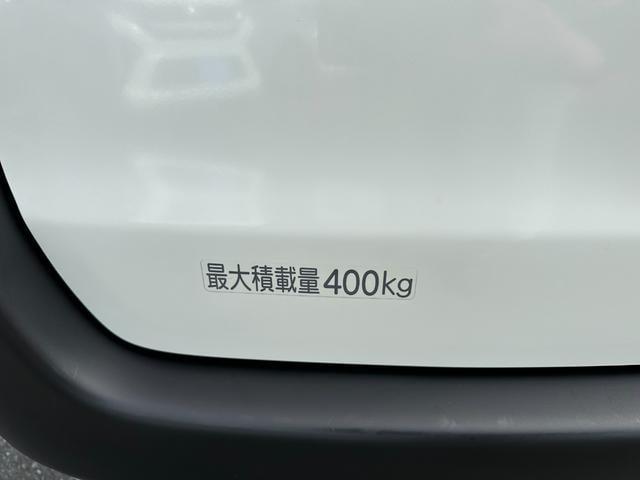 1030174A30250925W00203.jpg
