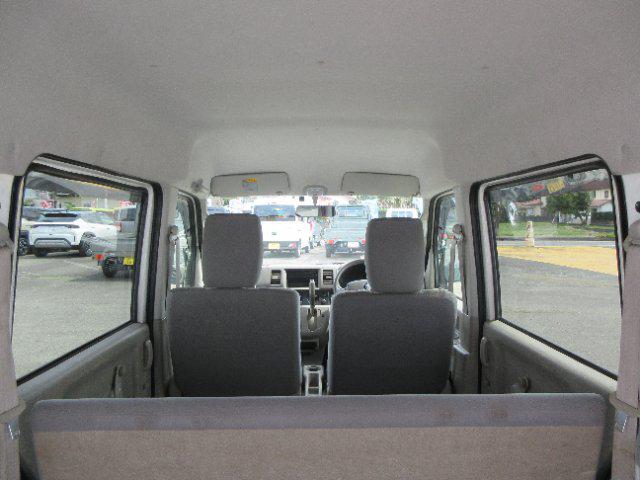 7e9f741292500de31aafb0a743da4247.jpg
