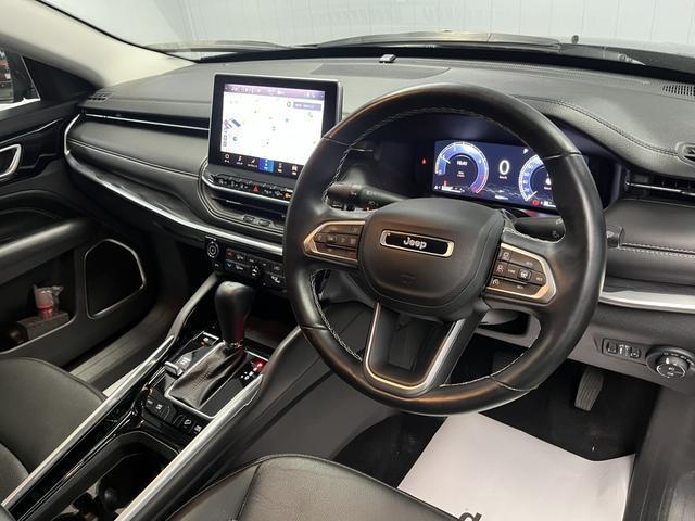 22463064_carP_l_3.jpg