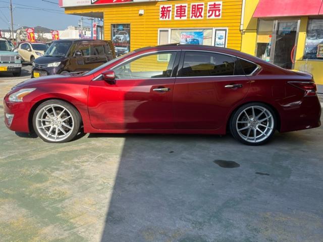 cd881557b80eea3aaf1352c779ef8ed6.jpg