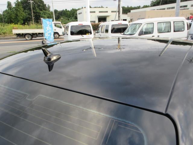 0540484A30251007W00214.jpg