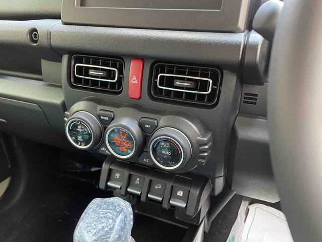0705950A30260310W00104.jpg