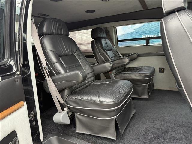 ef54c108757129ccdf5d5ca915304577.jpg
