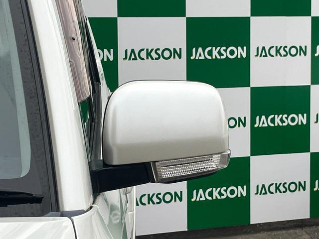 0208843A30260221W00217.jpg