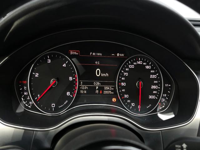 8180cea87a6a9dd3681457f5306ccc63.jpeg