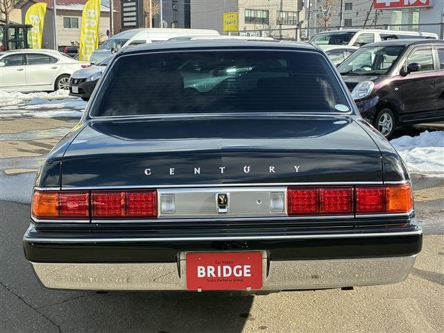 9f1a548bb8f607767f3e266eb1bd12ec.jpg