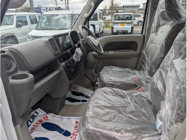 0902447A30260411W00310.jpg