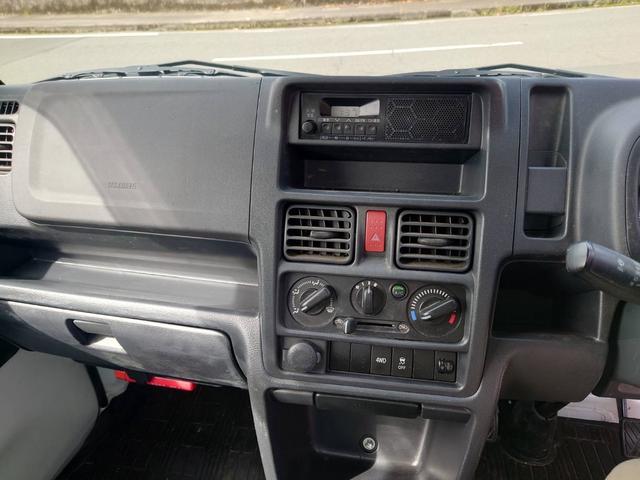 1101814A30250510W00114.jpg