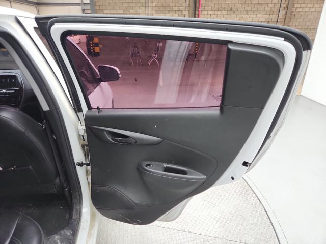lotterental_094748671_oFPlg_2.jpg