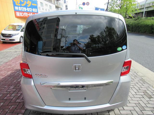 0703310A30250911W00109.jpg