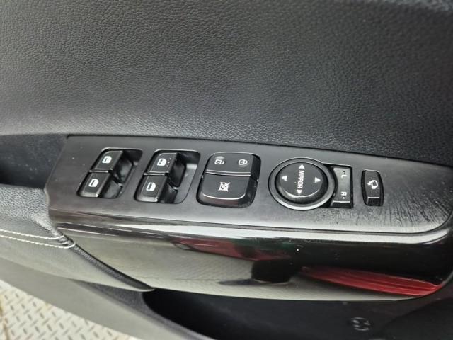 5111000696R18.jpg