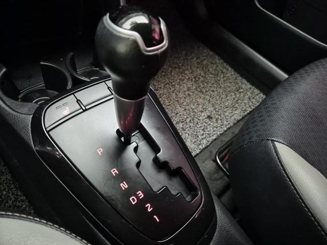 5111000696R8.jpg
