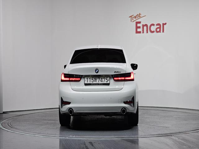 e2502ac24dcc33baa20d8f4bdd46801f.jpeg