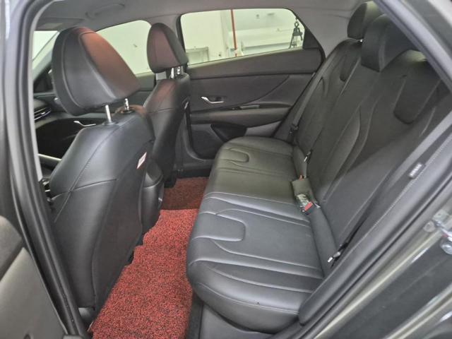 5111500004R12.jpg