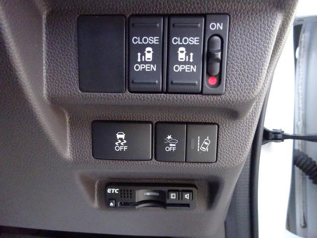 0900002A30260410W00706.jpg