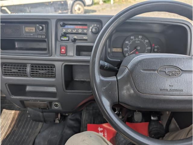 0403185A30250822W00104.jpg