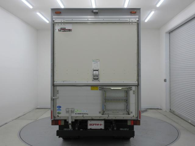 ede83b1c6cb6b8533d583a742471ee56.jpg