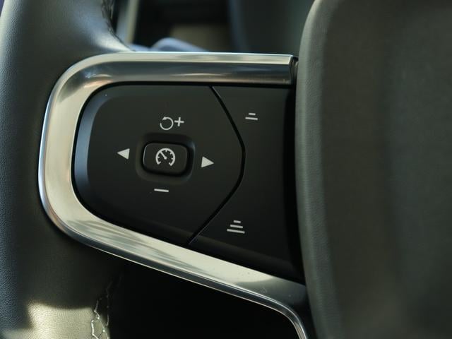 9540058A30250709W00214.jpg