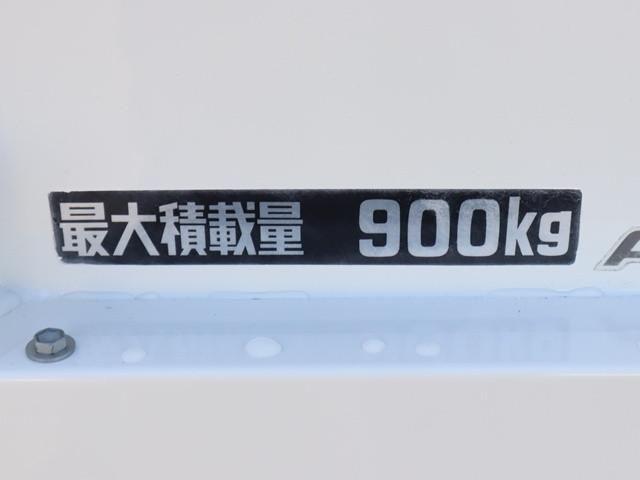 9cfd41fc1b4b37a80584a3c99ddc092c.jpg