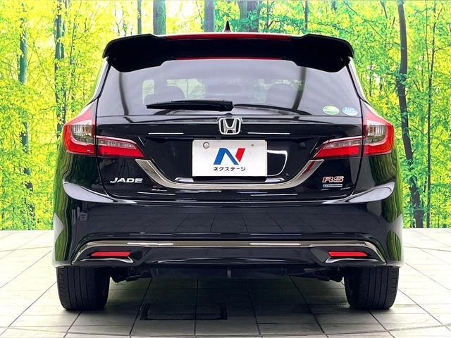 21708936_carP_l_9.jpg
