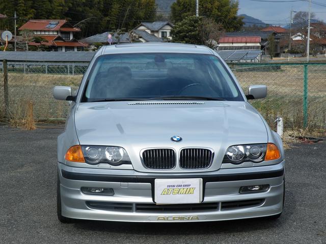 1001999A30260128W00101.jpg