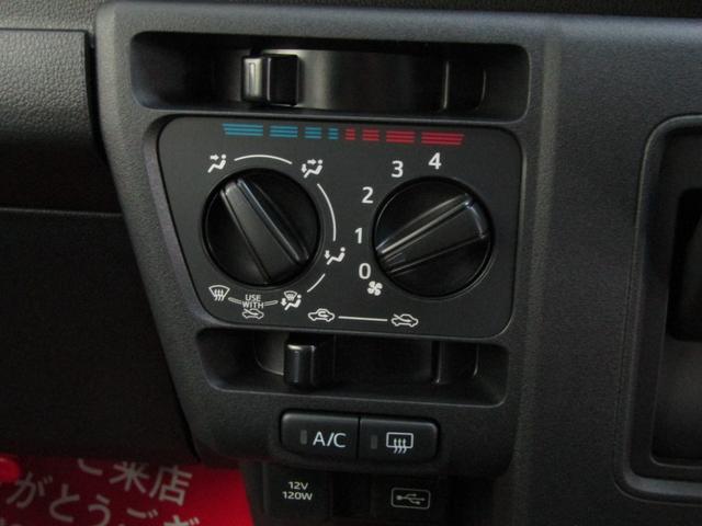 0701563A30251212W00214.jpg