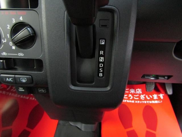 0701563A30251212W00216.jpg