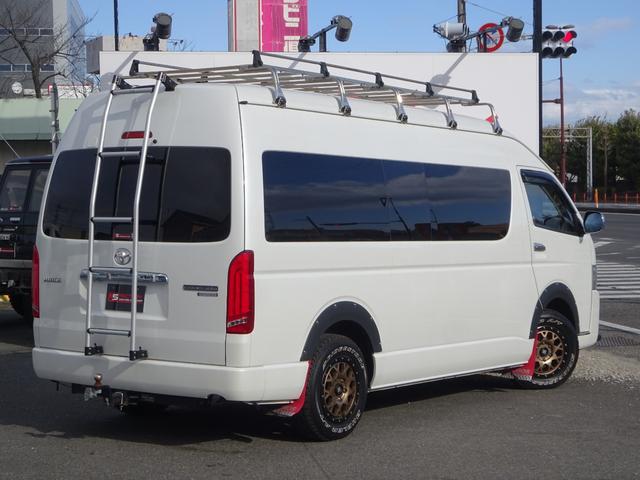 0520057A30260110W00115.jpg