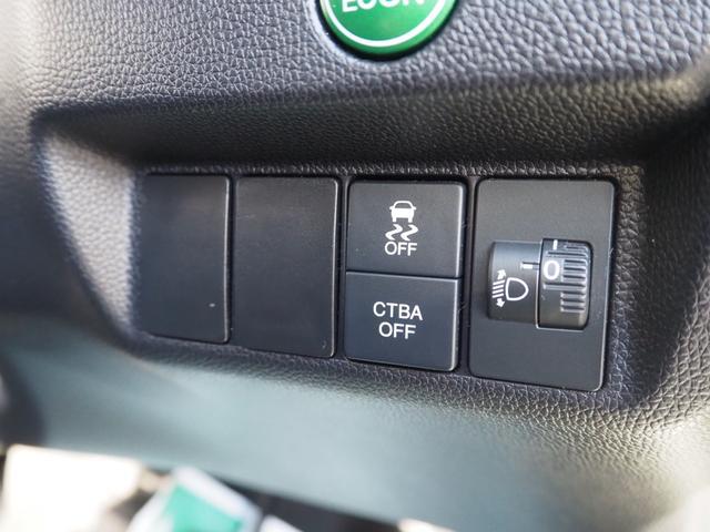 1201125A30251228W00215.jpg