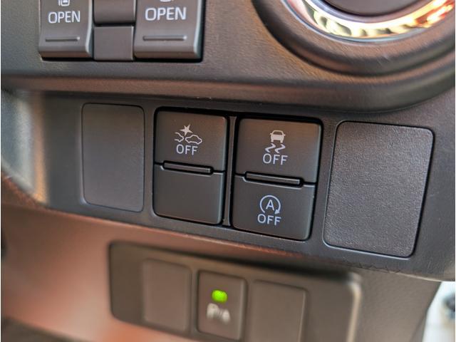 0730098A30260322W00102.jpg