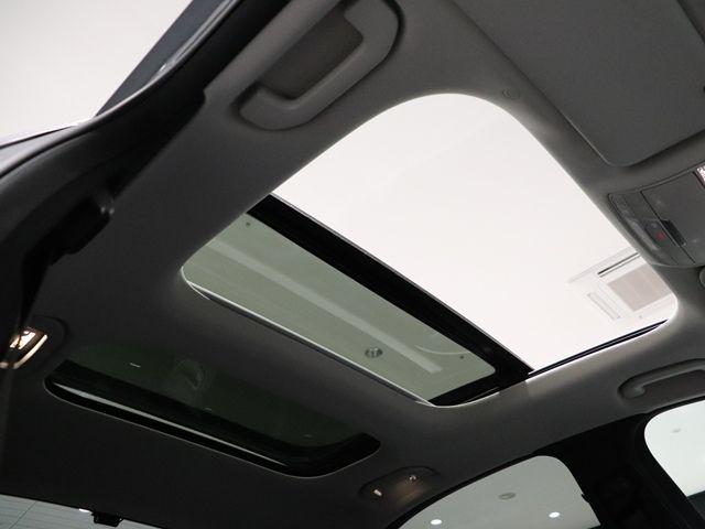 e317dfbe2100239a60ec0bf1765f9345.jpg