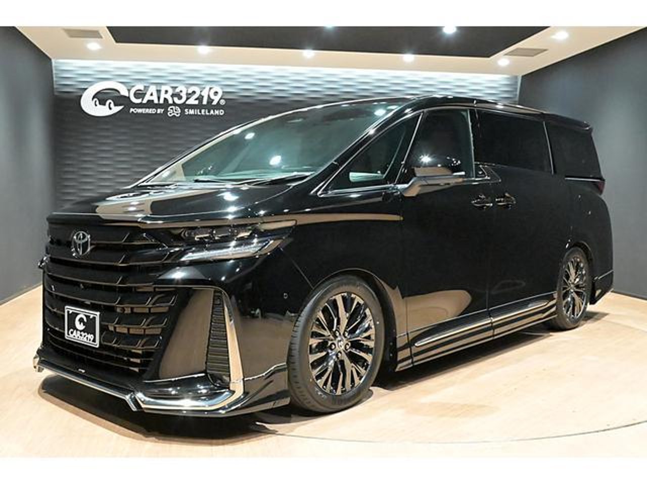 2024 Toyota Vellfire, photo 1 of 1