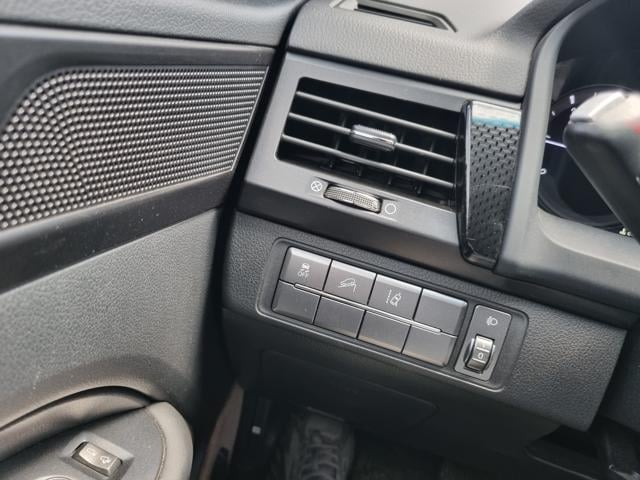 e547e5fce2da3ba130614712ec63c949.jpeg