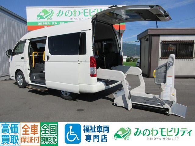 22600318_carP_l_1.jpg