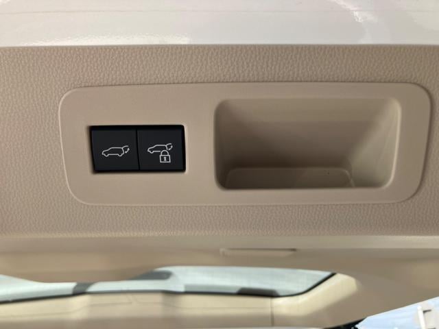 e4b152e32dbf90f546f7040f600256f9.jpg