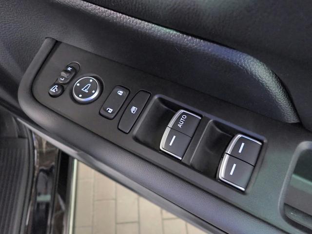 0201190A30260122W00319.jpg