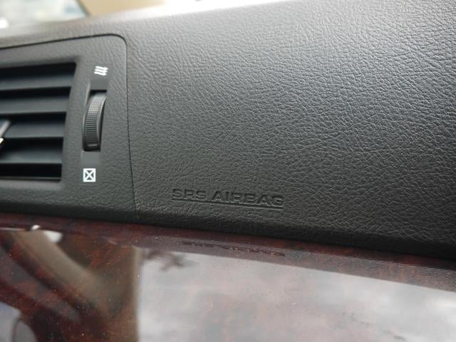 0700285A30250224W00119.jpg